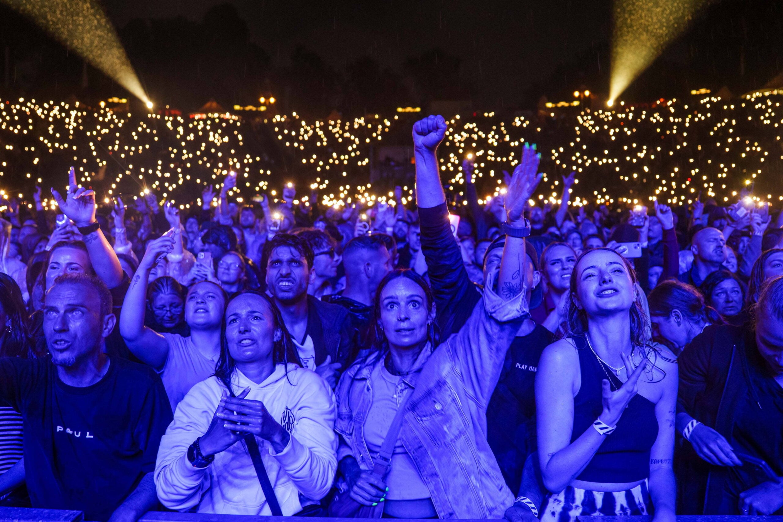 Rührung und Begeisterung bei dem Auftakt zu der Jubiläumstour – 25 Jahre Sido. Foto: IMAGO/Berlinfoto