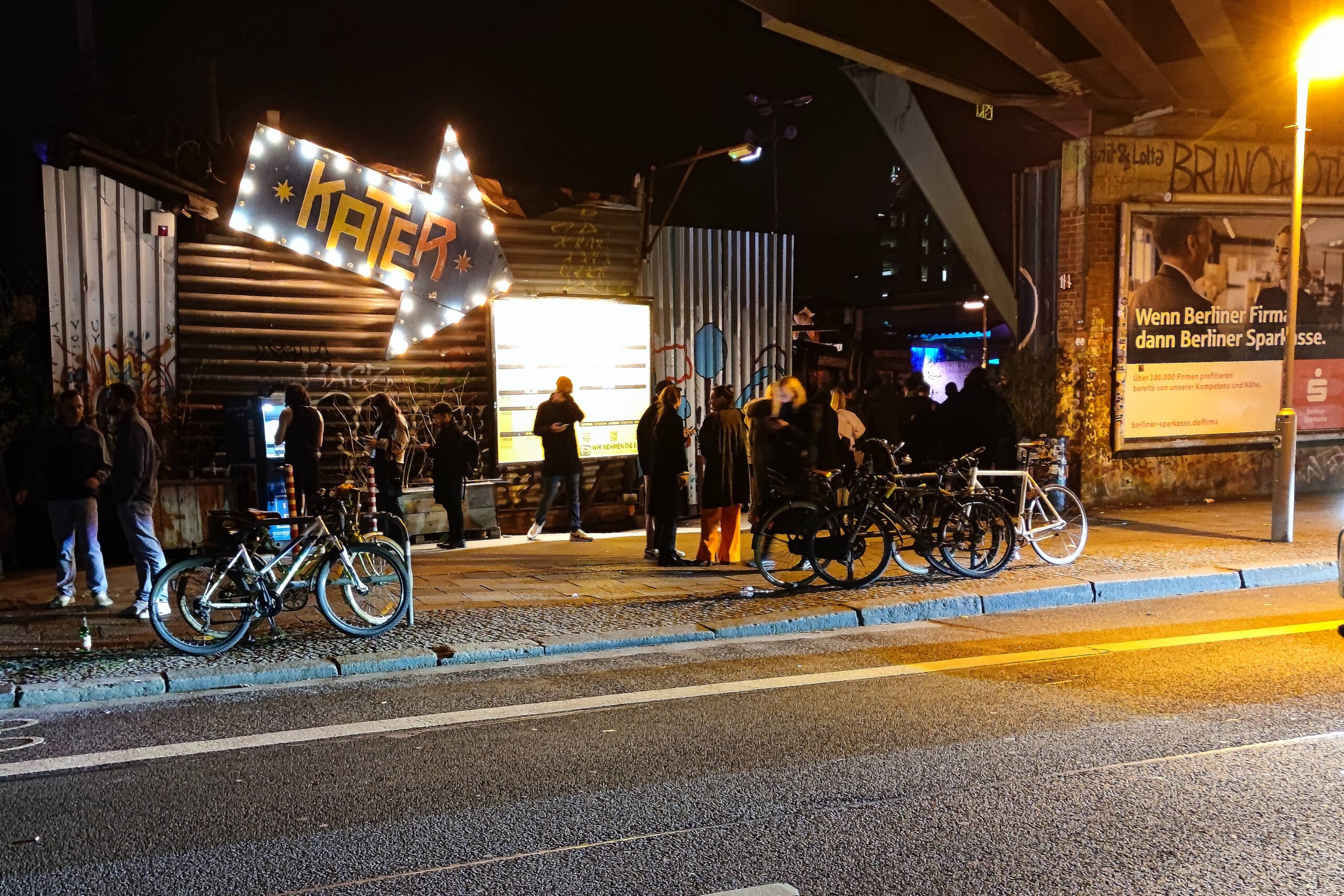 Vor dem Kater Blau, nicht alle Berliner Clubs sind von Lärmbeschwerden betroffen. Foto: Imago/ dts Nachrichtenagentur