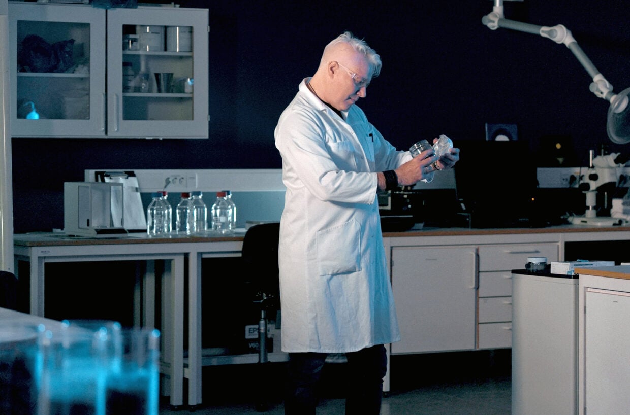 Wissenschaftler erforscht die Folgen der PFAS-Verseuchung